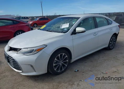 2016 Toyota Avalon Xle z USA, uszkodzony, nr VIN 4T1BK1EB2GU239275